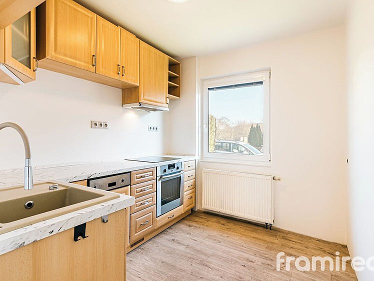 Pronájem bytu 2+1 65 m² - foto 2