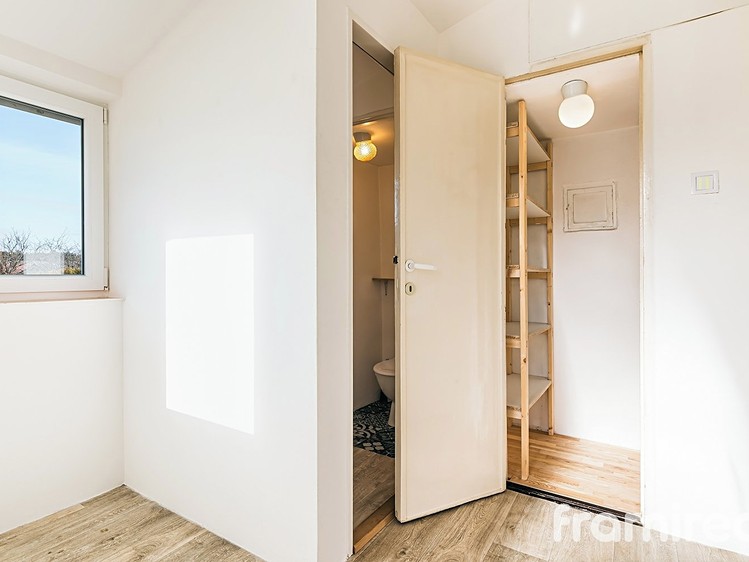 Pronájem bytu 2+1 65 m² - foto 7