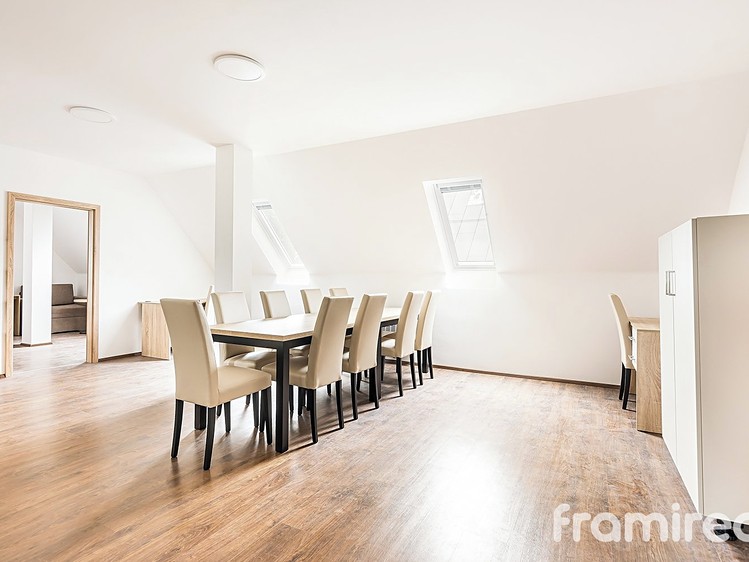 Pronájem bytu 3+kk 119 m² - foto 5