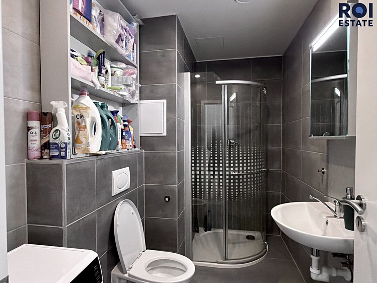 Pronájem bytu 1+kk 49 m² - foto 4