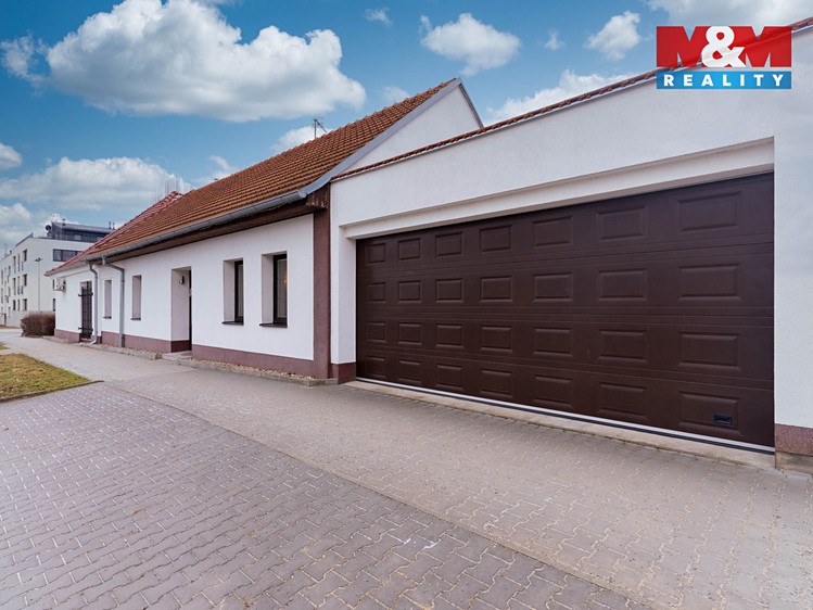 Prodej rodinného domu 173 m², pozemek 733 m² - foto 6