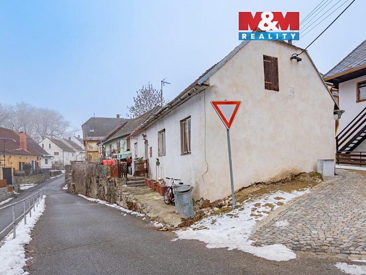 Prodej rodinného domu 45 m², pozemek 155 m² - foto 1