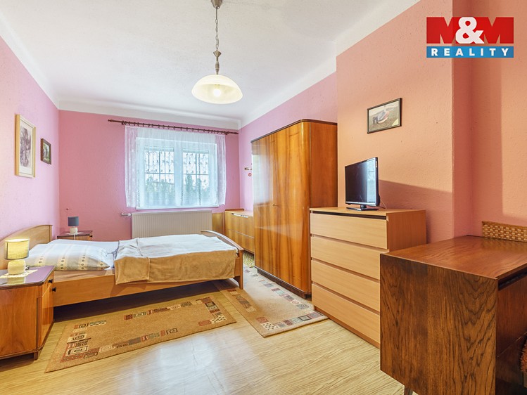 Prodej rodinného domu 90 m², pozemek 272 m² - foto 2