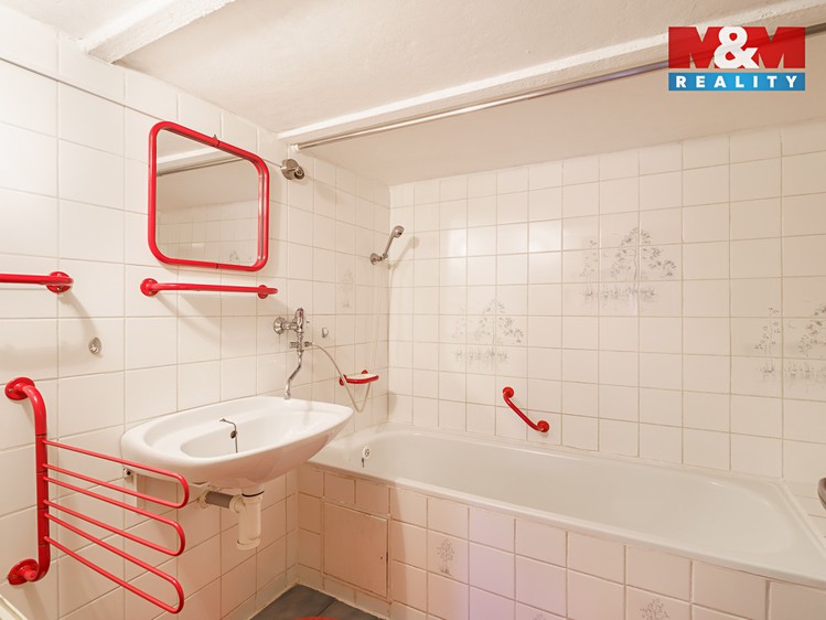 Prodej rodinného domu 90 m², pozemek 272 m² - foto 4