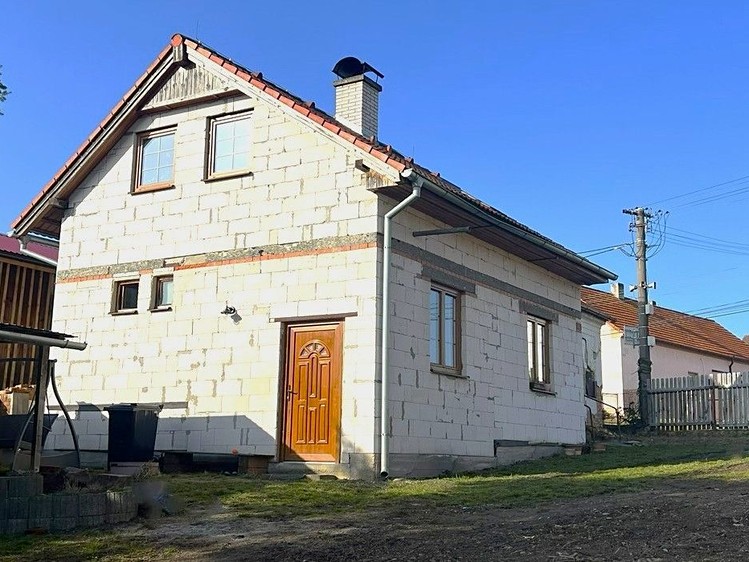 Prodej rodinného domu 125 m², pozemek 801 m² - foto 4