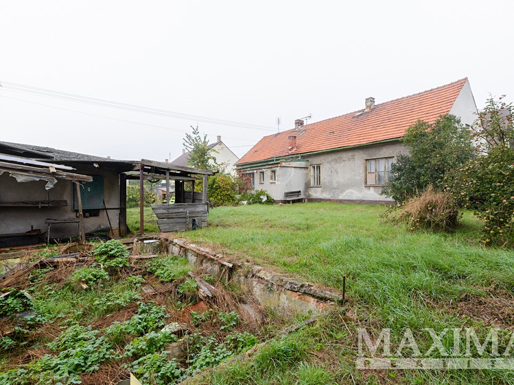 Prodej rodinného domu 185 m², pozemek 702 m² - foto 3