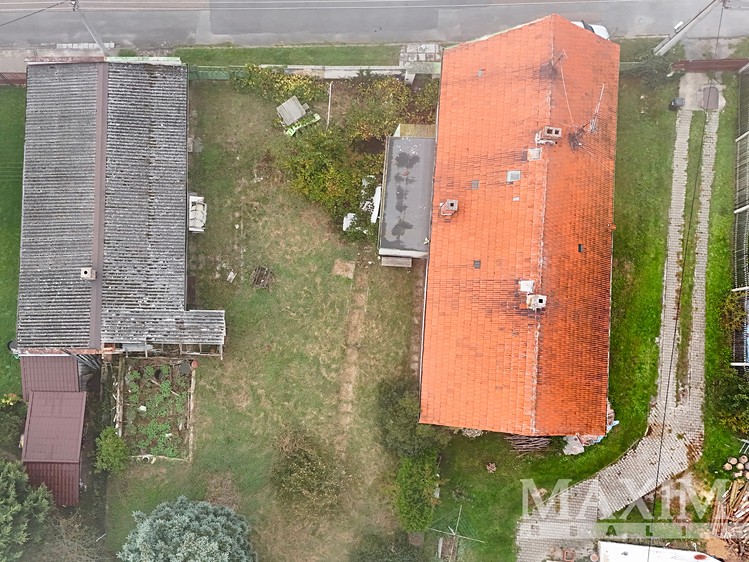 Prodej rodinného domu 185 m², pozemek 702 m² - foto 4