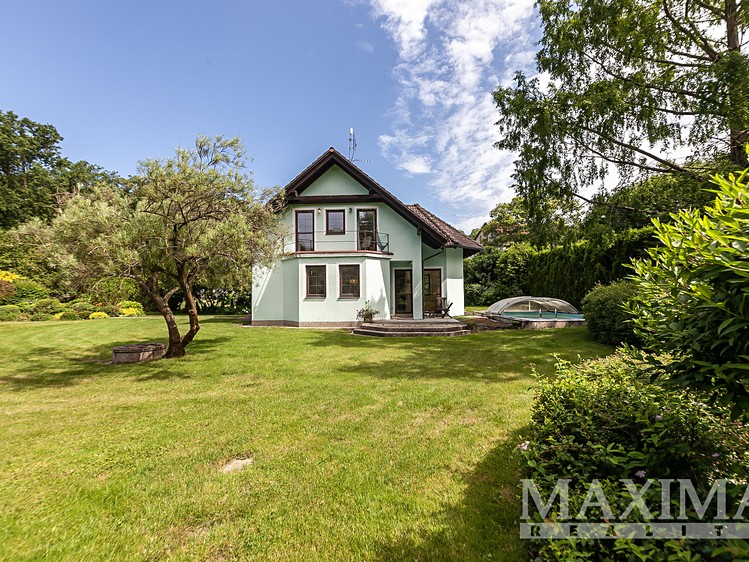 Prodej rodinného domu 152 m², pozemek 3 220 m² - foto 1