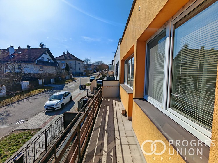 Prodej rodinného domu 139 m², pozemek 411 m² - foto 8