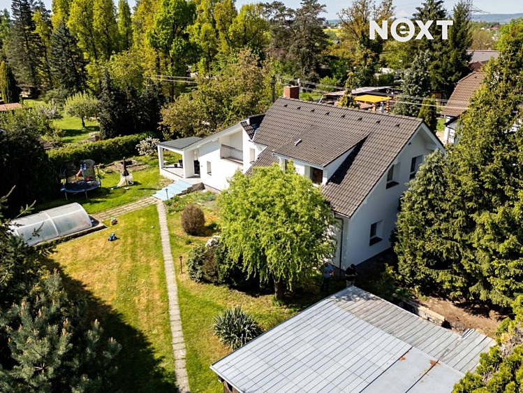 Prodej vícegeneračního domu 230 m², pozemek 1 203 m² - foto 4