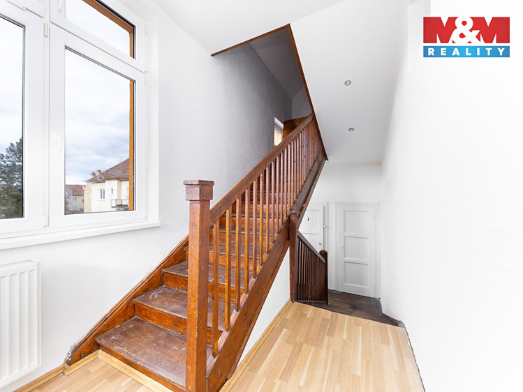 Prodej  rodinného domu 175 m², pozemek 1 254 m² - foto 8