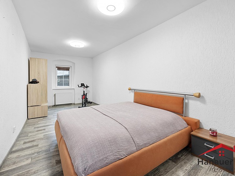 Prodej  rodinného domu 200 m², pozemek 1 401 m² - foto 5