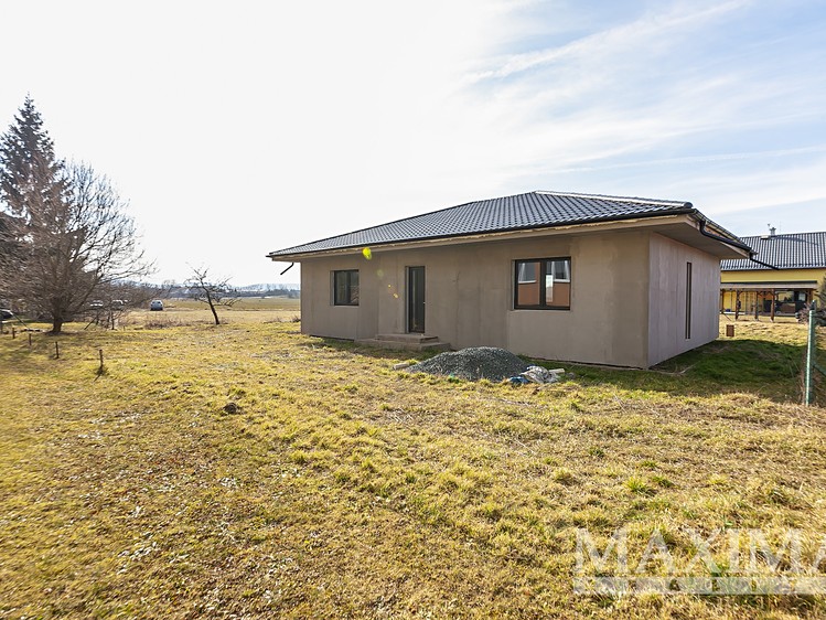 Prodej rodinného domu 101 m², pozemek 903 m² - foto 4