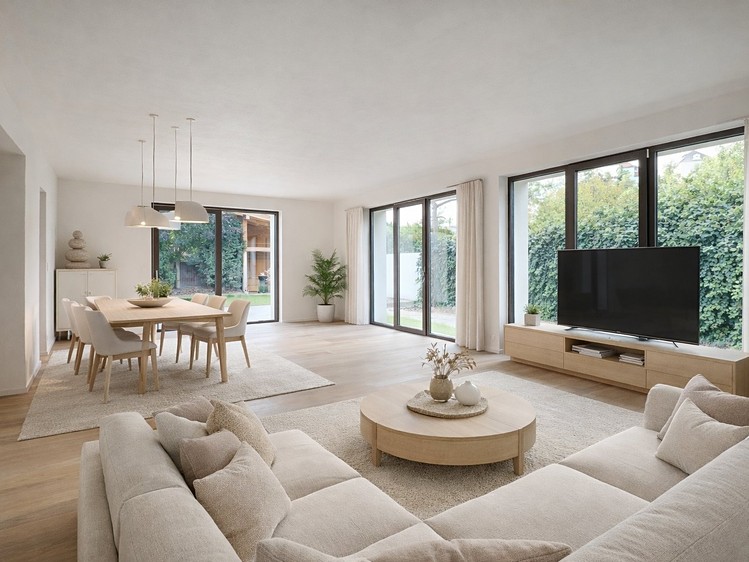 Prodej vícegeneračního domu 334 m², pozemek 508 m² - foto 2