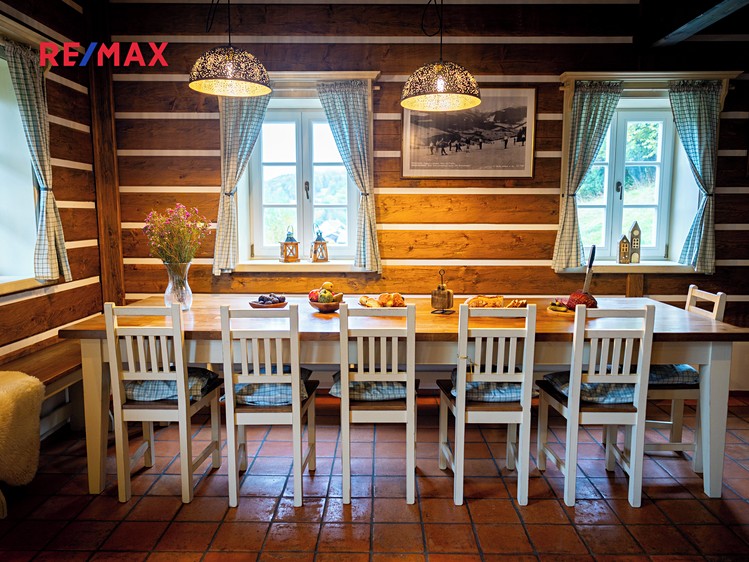 Prodej chalupy 212 m², pozemek 590 m² - foto 4