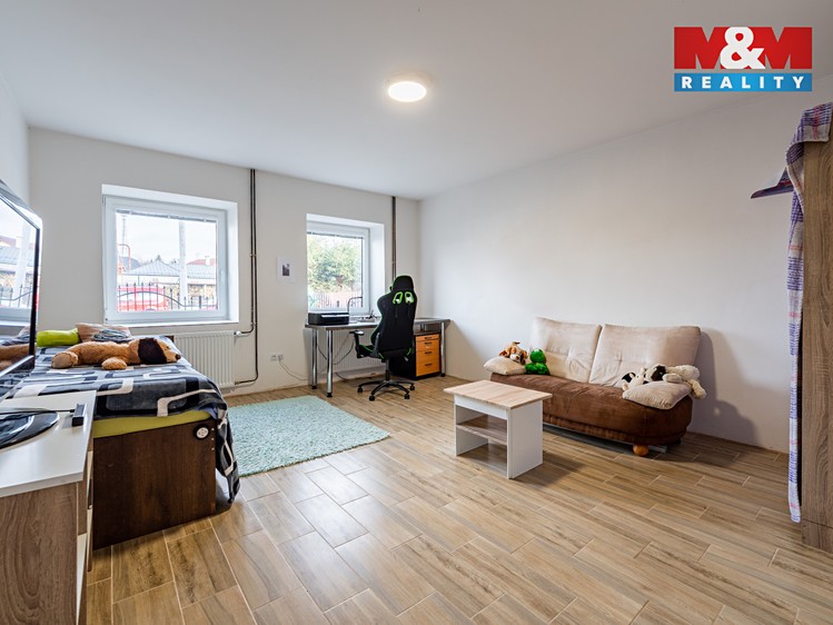 Prodej rodinného domu 96 m², pozemek 1 055 m² - foto 4