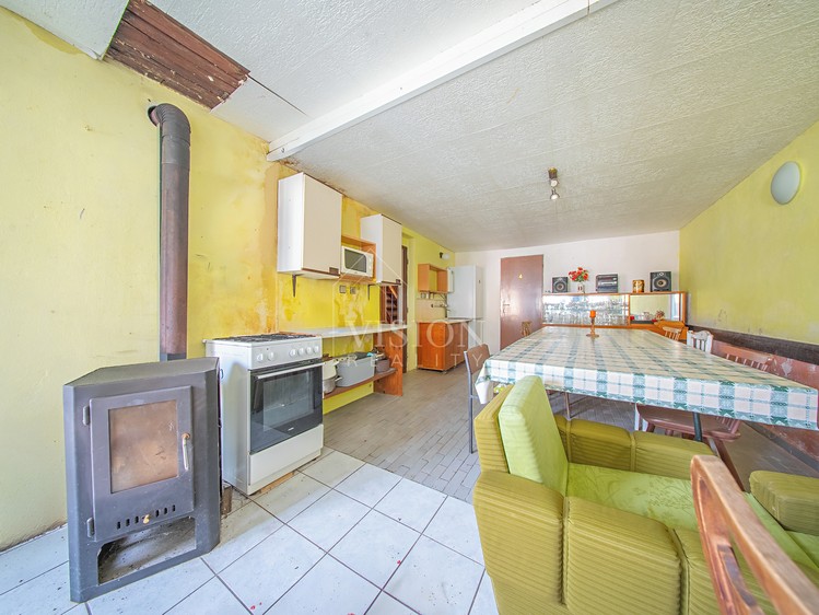 Prodej rodinného domu 113 m², pozemek 284 m² - foto 2