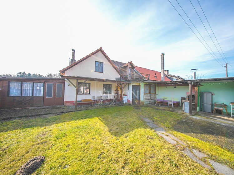 Prodej rodinného domu 113 m², pozemek 284 m² - foto 1