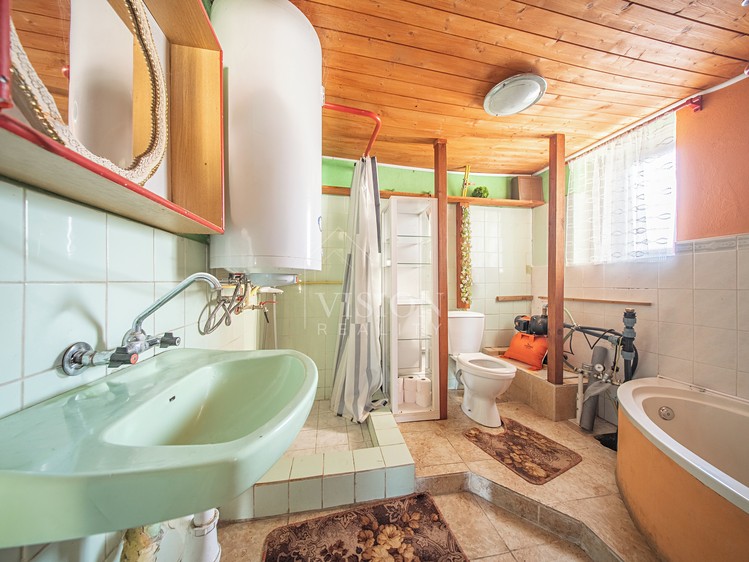 Prodej rodinného domu 113 m², pozemek 284 m² - foto 8