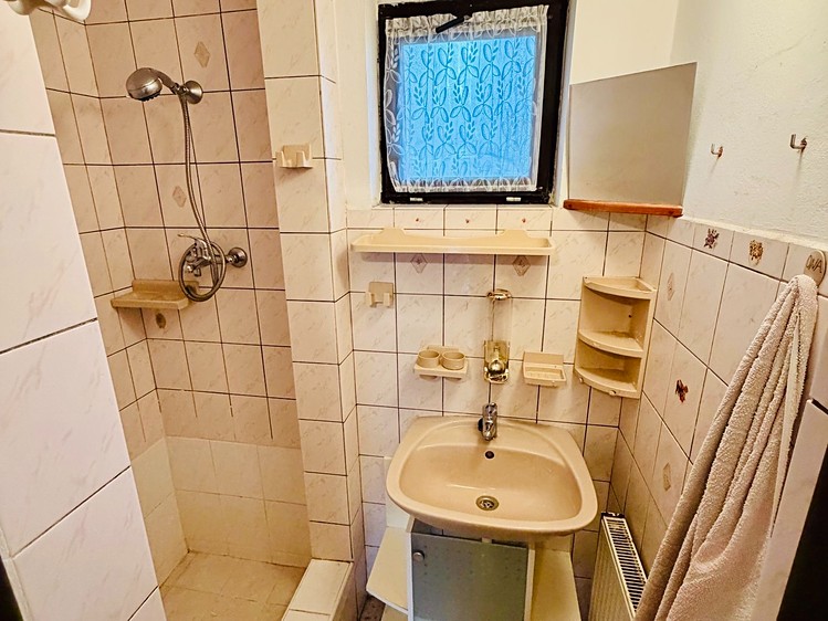 Prodej chaty 47 m², pozemek 267 m² - foto 7