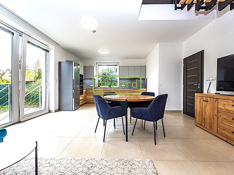 Prodej rodinného domu 123 m², pozemek 400 m² - foto 2