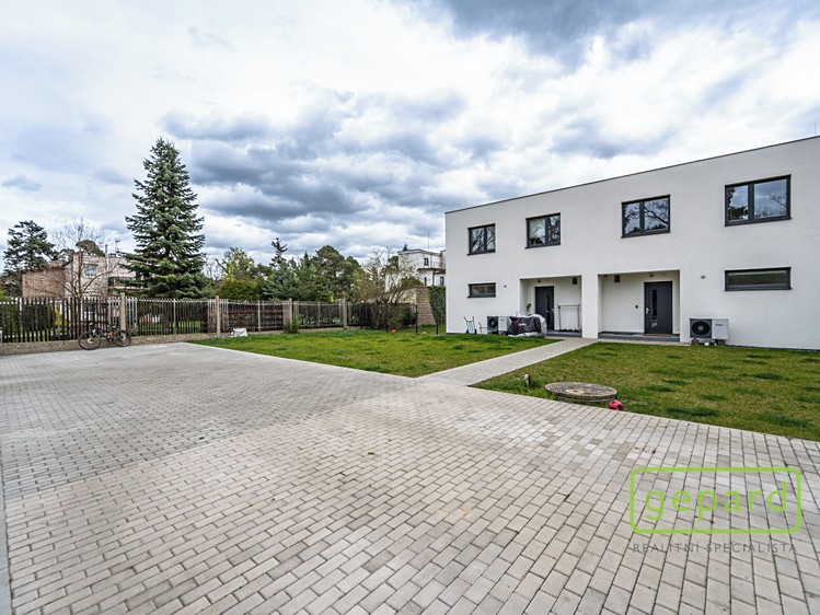 Prodej rodinného domu 123 m², pozemek 400 m² - foto 7