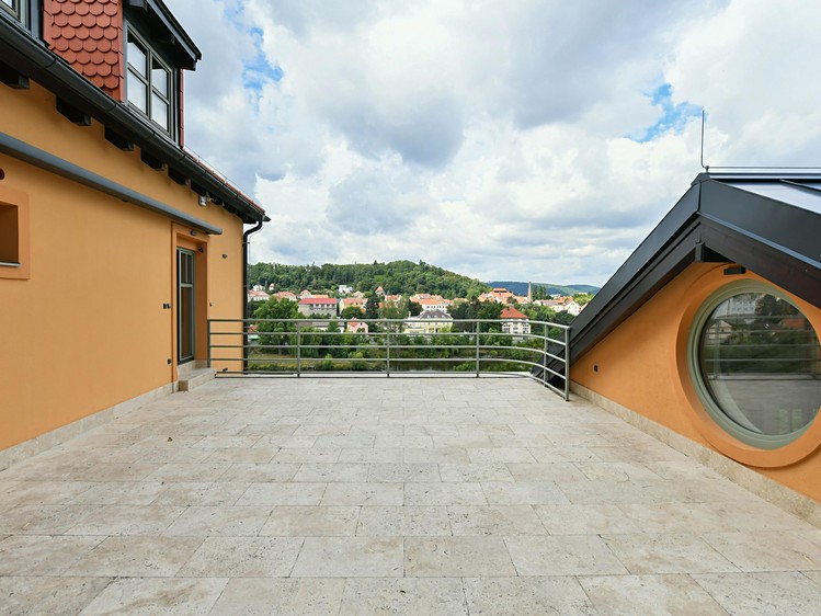 Prodej vily 308 m², pozemek 1 056 m² - foto 8