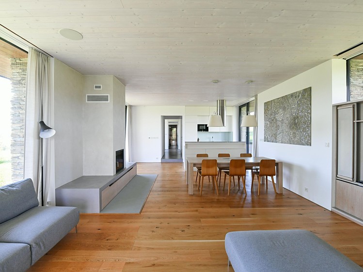 Prodej rodinného domu 197 m², pozemek 4 450 m² - foto 7