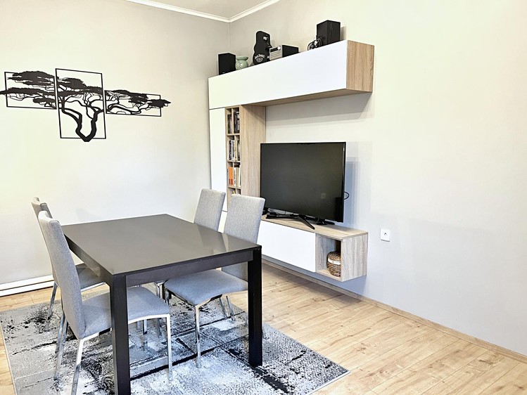 Prodej rodinného domu 105 m², pozemek 380 m² - foto 5
