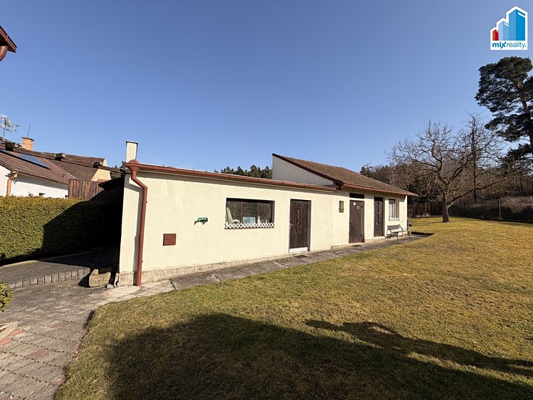 Prodej rodinného domu 170 m², pozemek 1 112 m² - foto 5