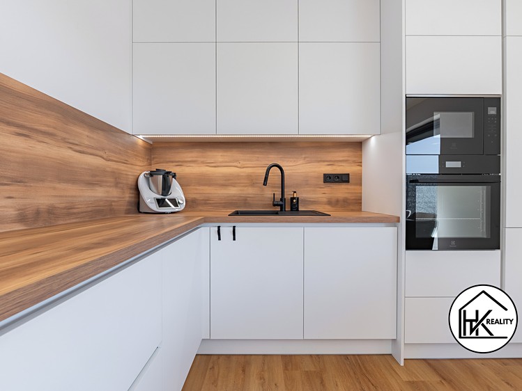 Prodej rodinného domu 94 m², pozemek 286 m² - foto 4