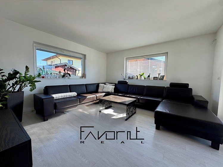 Prodej rodinného domu 137 m², pozemek 1 008 m² - foto 7