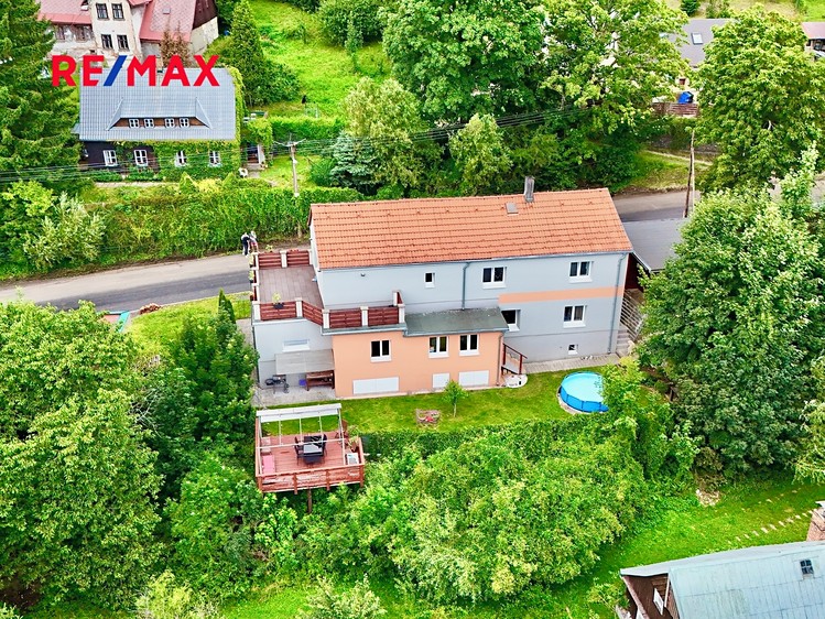 Prodej rodinného domu 200 m², pozemek 722 m² - foto 5