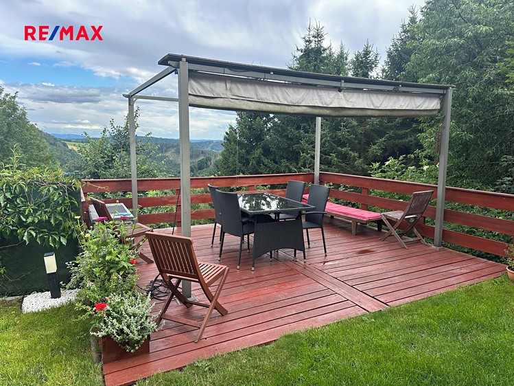 Prodej chalupy 200 m², pozemek 722 m² - foto 2