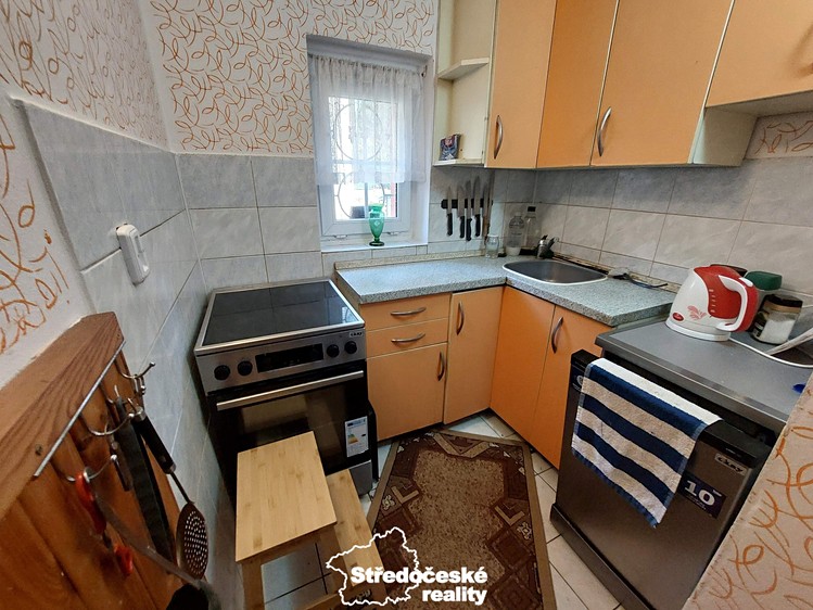 Prodej chaty 60 m², pozemek 559 m² - foto 4