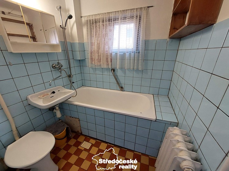 Prodej rodinného domu 61 m², pozemek 300 m² - foto 4
