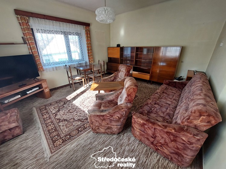 Prodej rodinného domu 61 m², pozemek 300 m² - foto 2