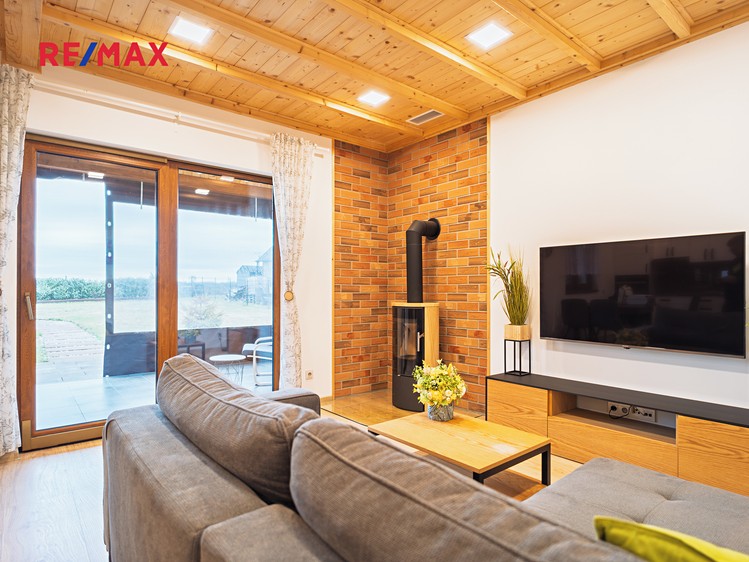 Prodej rodinného domu 120 m², pozemek 895 m² - foto 6