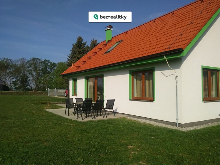 Prodej rodinného domu 120 m², pozemek 622 m² - foto 2
