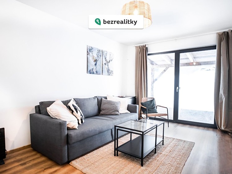 Prodej rodinného domu 195 m², pozemek 571 m² - foto 3