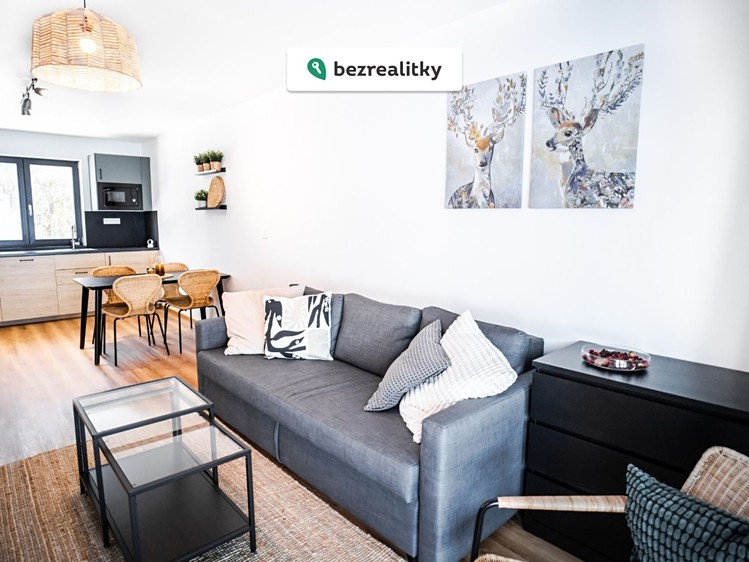 Prodej rodinného domu 195 m², pozemek 571 m² - foto 8