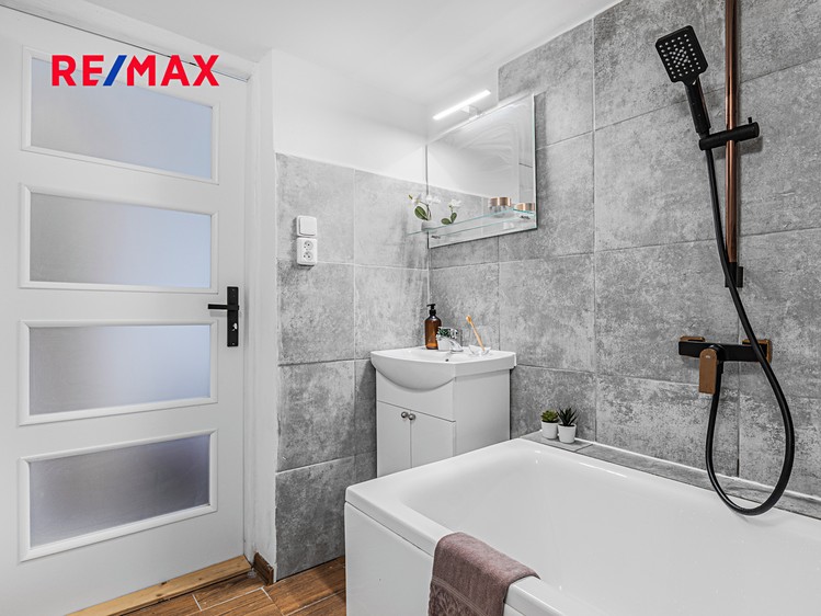 Prodej rodinného domu 41 m², pozemek 78 m² - foto 5