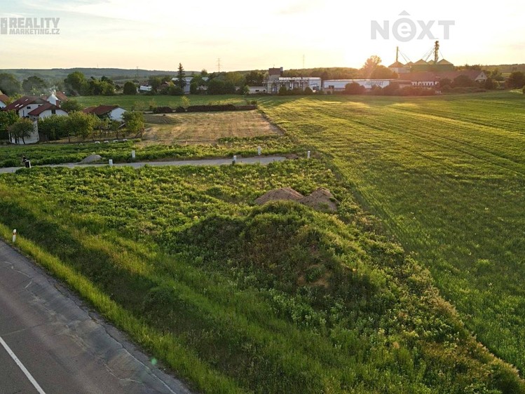 Prodej rodinného domu 110 m², pozemek 758 m² - foto 7