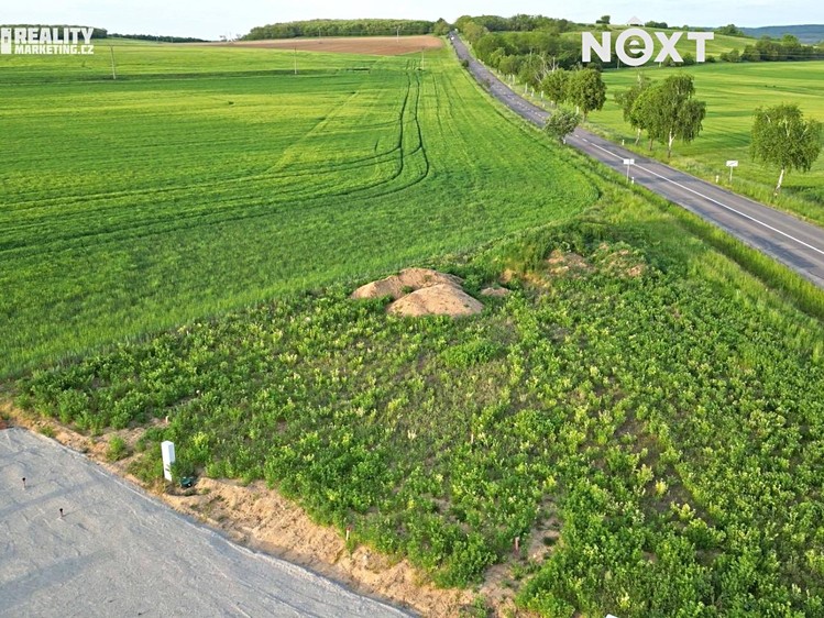 Prodej rodinného domu 110 m², pozemek 758 m² - foto 8