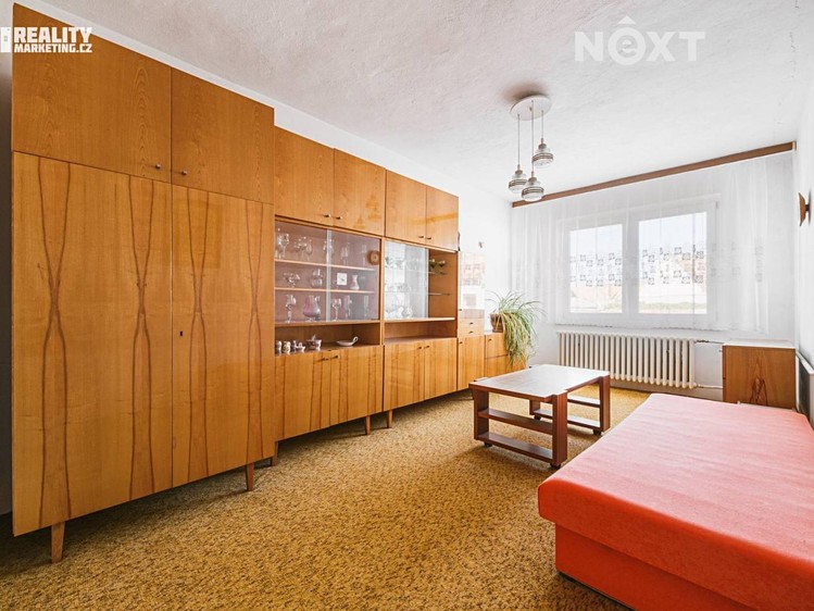 Prodej rodinného domu 210 m², pozemek 443 m² - foto 8