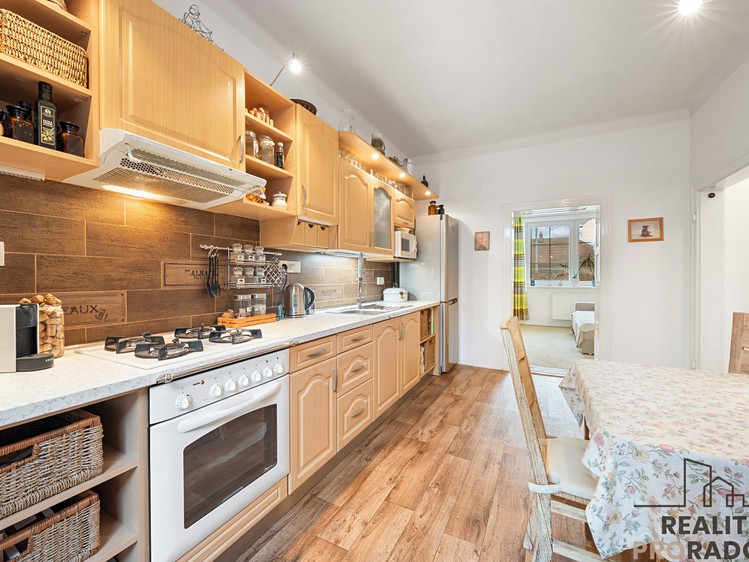 Prodej  rodinného domu 164 m², pozemek 656 m² - foto 8