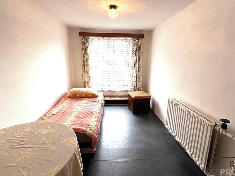 Prodej rodinného domu 200 m², pozemek 2 320 m² - foto 6
