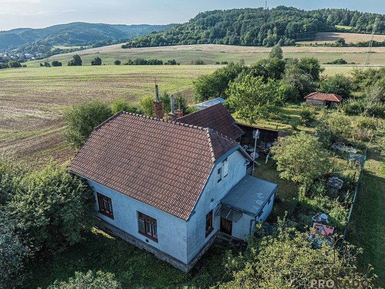 Prodej rodinného domu 100 m², pozemek 3 004 m² - foto 8