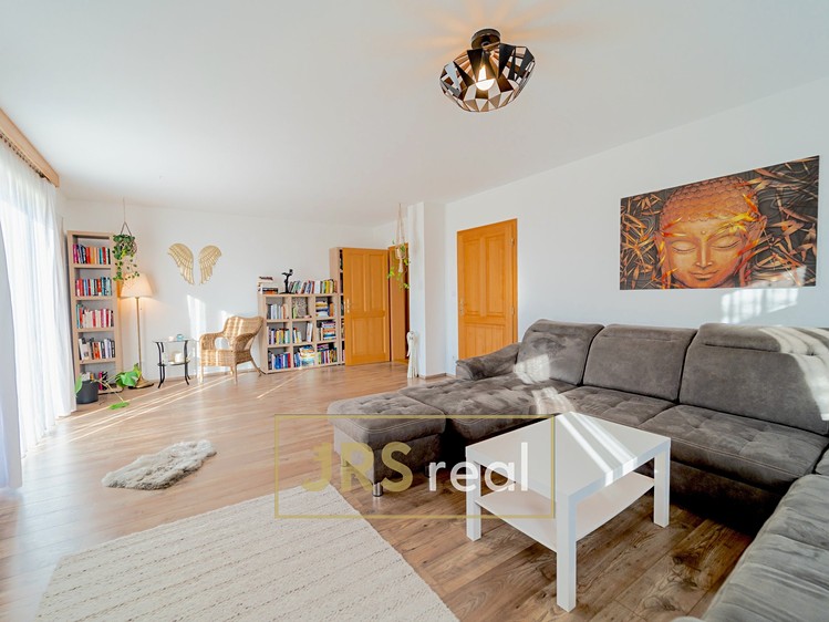 Prodej rodinného domu 187 m², pozemek 2 699 m² - foto 3