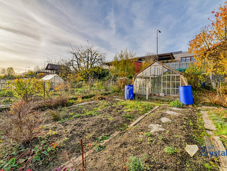 Prodej chaty 16 m², pozemek 261 m² - foto 8